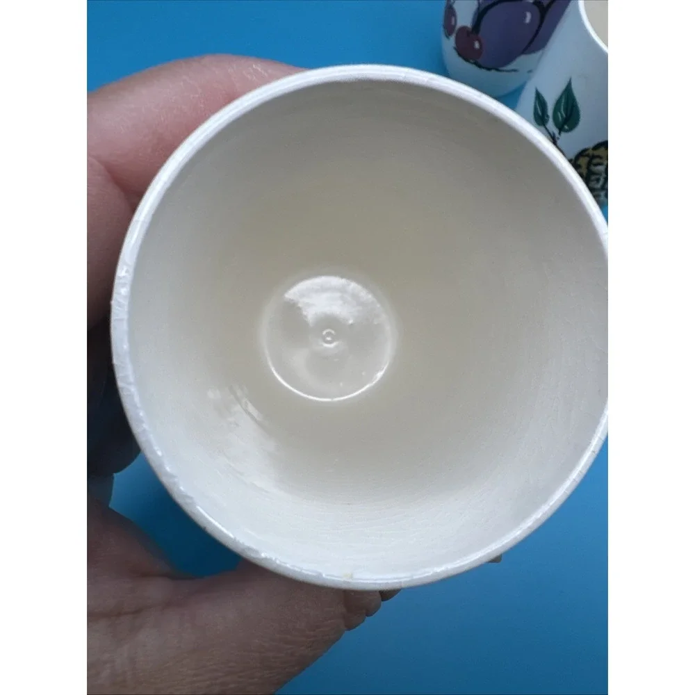 Vintage 60s Cups Juice‎ Drinking Glasses Retro Fruit Pattern White Set 4 Tumbler
